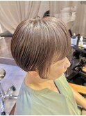 脱白髪染めハイライト/大人ショート/ボブ