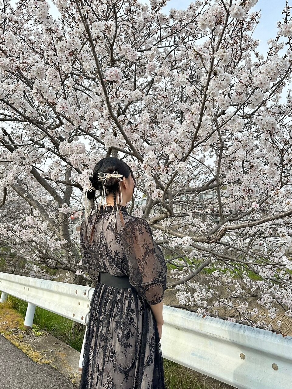 stylist大山 お呼ばれset タイトお団子にみつあみ×リボン：L205125874