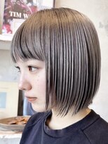 カムジーヘッド(COMEGHEAD)&nbsp;ダブルカラーショートボブインナーカラーハイライトケアブリーチ