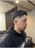 スキンフェードフェザーアップ