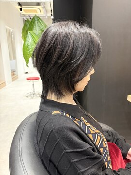 オペラバイジーナ(OPERA by ZINA) レイヤーカット