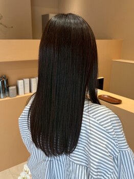 今話題“トステア配合”のストレート◇髪のうねりを補正し、自然なしなやかさとツヤを与えて美髪をキープ♪