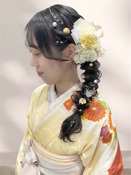 ハウス(HAUS.) 横浜早朝卒業式成人式袴振袖ヘア着付け編みおろしaya