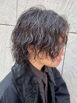 ジーニー 本厚木(Genie)&nbsp;フェザーパーマサーフカール刈り上げセンターパート