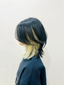 ディーコ(IDEEK) おしゃれ女子のウルフレイヤー×イエローインナーカラー/Wカラー