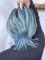 ブレイズヘアー(BLAZEhair)&nbsp;【周りと差がつく】初音ミクカラーバレイヤージュ×ブリーチ２回