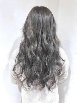 フェリア 渋谷(Feria) ≪filo by Feria渋谷≫シルバーアッシュ☆