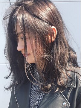ヘアーデザイン リーム(Hair Design Rm.) 透明感ゆるふわミディ