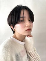 ラビティ(lovity)&nbsp;黒髪×センターパートショート