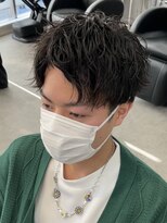 フィフス 原宿(fifth)&nbsp;波巻きスパイラルツイストスパイラルパーマツーブロックマンバン