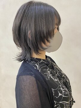 ユーフォリア 銀座(Euphoria) ウルフ/ウルフカット/ ウルフボブ/ブルーブラック担当岩崎