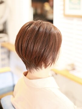 リビーチ ヘア リゾート 赤羽(Rebeach HAIR RESORT) イルミナ◇グレージュ×くびれショート【赤羽リビーチ】