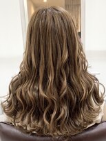 ディバイス(Device)&nbsp;【Device心斎橋】バレイヤージュカラーエクステ