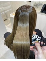 エミュスト(Emuest) 髪質改善トリートメント