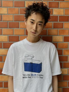 ヒュージ 三軒茶屋(huge) ツイストスパイラル/束感ショート/ツーブロックマッシュ