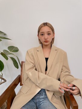 ガーデンエン 表参道(GARDEN eN) ハイトーンベージュ/ミニボブ/透明感/ダブルカラー/ブリーチ