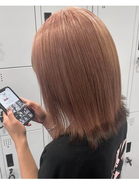 ピンクベージュ/エンドカラー/コーラルピンク/藤枝