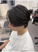 センターパート 毛流れカット