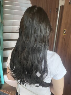 アヴァンス 天王寺店(AVANCE.) オリーブブルーブラック×透明感