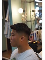 タイト スワッグ バーバーワークス(TIGHT SWAG BARBERWORKS)&nbsp;スキンフェード×ウェーブアップ