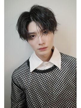 エクシア 京都河原町(EXCIA) マッシュパーマ/センターパート/黒髪