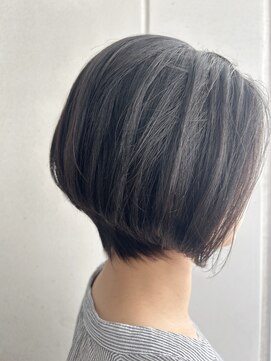 ルーファス 恵比寿 渋谷(Ruufus) 40代50代 うるつやショートボブ 2506