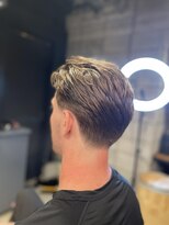 フランクスバーバー アンド ビアークラブ(FRANK'S BARBER and BEER CLUB)&nbsp;スパイキーショート/フェザーパーマ/サーフカール/有楽町