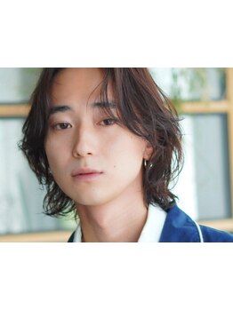 パーマをかけて少しだけ変化を!TRYしやすいポイントパーマも◎[渋谷駅/原宿駅/メンズ/men's/メンズパーマ］