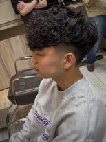 グルーマーズトウキョウ(GROOMER/S TOKYO)&nbsp;men's/メンズ/リバースセンターパート/サーフカール/神保町/眉毛