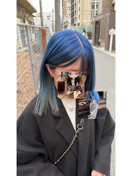 ケア アンド デザイン ココロ(care&design KOKORO) ブルー×グレージュでのインナーカラー