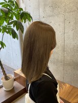 マジコ 表参道(Magico) 透明感オリーブベージュ