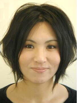 ベラ(Bella) 大人のナチュラルボブ