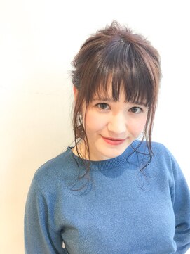 ネオリーブギンザ 銀座店(Neolive GINZA) おくれ毛たっぷりヘアアレンジ