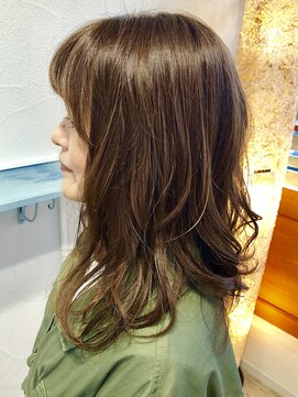 ヘアーアンドメイク シェリ(Hair&Make Cherie) 軽やかレイヤースタイル