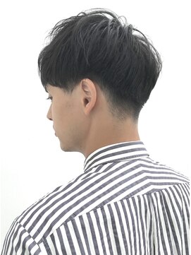 アトリエイトワ(atelier ittowa) スパイキーショート/ブルーブラック/フェザーパーマ/9