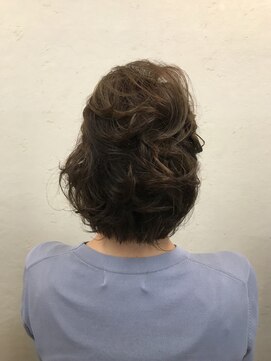 ミリオン美容室 定額デザイン　ショートボブ　アレンジ☆