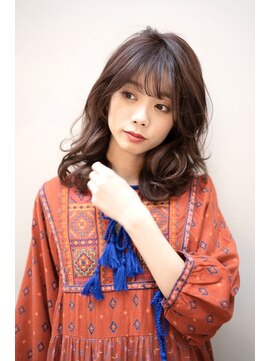 マグノリア オモテサンドウ(MAGNOLiA Omotesando) 愛され系にイメチェン！ゆったりウェーブ・・・HINATA