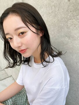 シロ(SiLO) 〈medium〉ソフトな抜け感◯ライムベージュ/ヘッドスパ/髪質改善