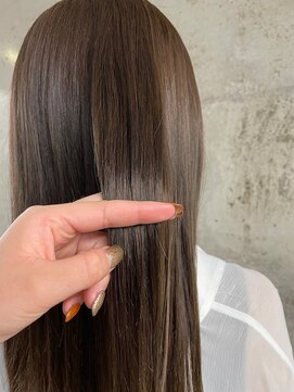 アネラウイ(Anela-u'i) うるツヤストレート