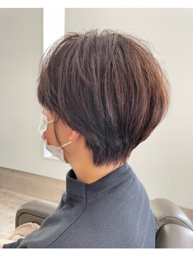 シークレットベースエヌ(Secret Base N) ブラウンカラーマニッシュ透明感小顔ショートウルフ20代30代