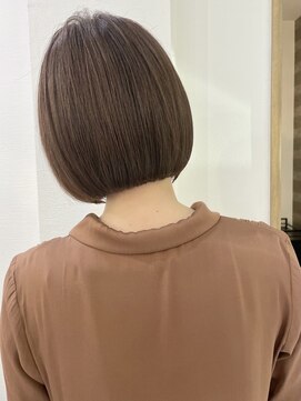 ロンドミラー 博多店(Lond Mirror) 10代20代切りっぱなしボブショートヘアくびれボブ天神大名