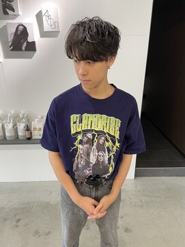 キング 高槻(K!ng) 縮毛矯正髪質改善ハイライトレイヤーカット高槻美容室エクステ