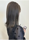 ミディアム×グレージュ