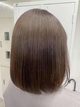アカデミーサロンイー 代々木店(Academy Salon E) 【Academy Salon E】ナチュラルブラウンカラー