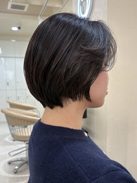 ニコ トウキョウ ヨコハマ(nico) 顔まわりカット/切りっぱなし/ミディアム/切りっぱなし／ボブ