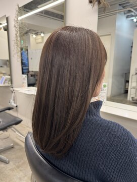 アコロン(acoron) 髪が綺麗に見える艶ブラウン×集中ケア【新宿】