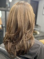 ウェイビー 桜木町店(WAVY) ミディアムレイヤーマロンブラウン