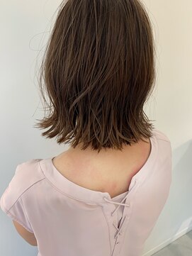 トリート 浦安店(TREAT) ぷつんとボブ×キャラメルベージュ_TREAT浦安