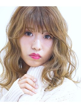 ヘアールームキュー(HAIR ROOM quu+) ドーリーな甘ウェーブでフワモテSTYLE