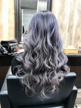 ガナンシア 横浜本店(ganancia) ハイトーングレーカラー